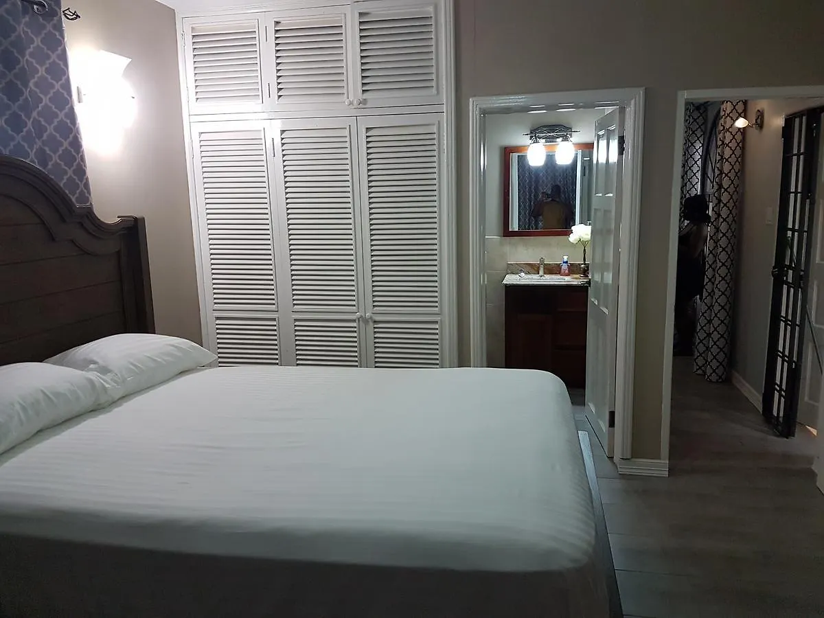Skycastle Oasis Lägenhet Ocho Rios 0*,